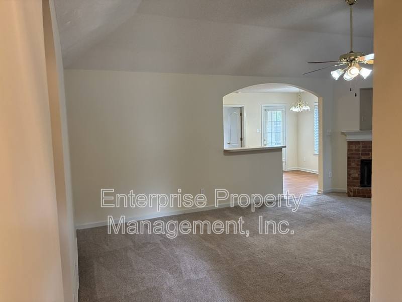 House for rent at 10127 Cross Valley Dr, Cordova, TN 38016