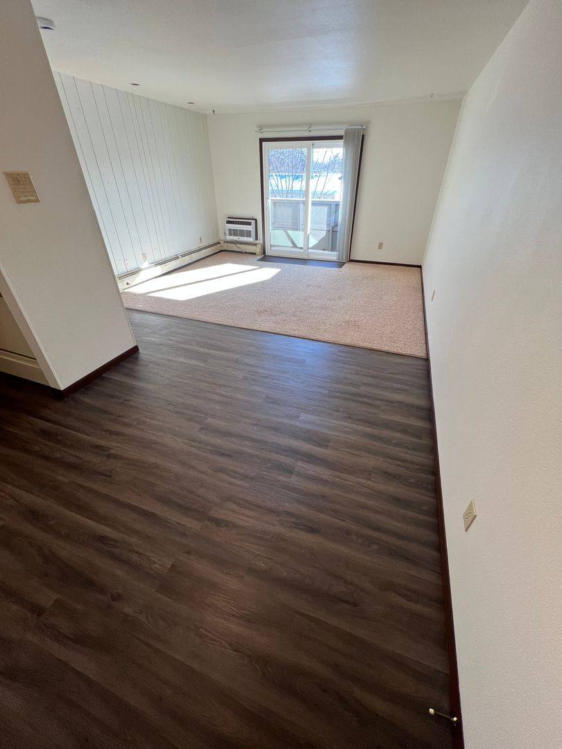 Apartment for rent at 816 S Lincoln Ave, Beaver Dam, WI 53916