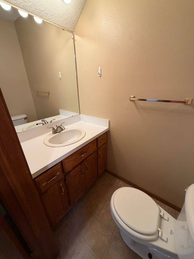 Apartment for rent at 2301 Texas Ave, Joplin, MO 64804