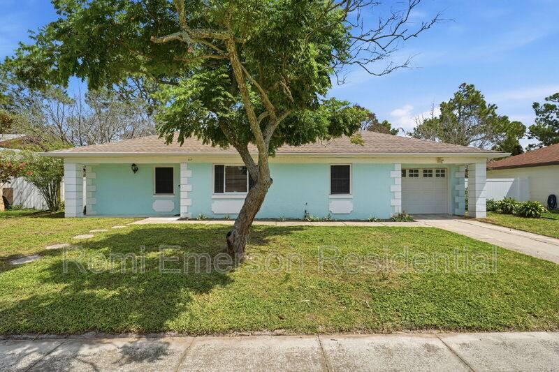 House for rent at 917 Alabama Woods Lane, Orlando, FL 32824