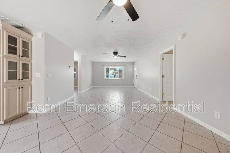 House for rent at 917 Alabama Woods Lane, Orlando, FL 32824