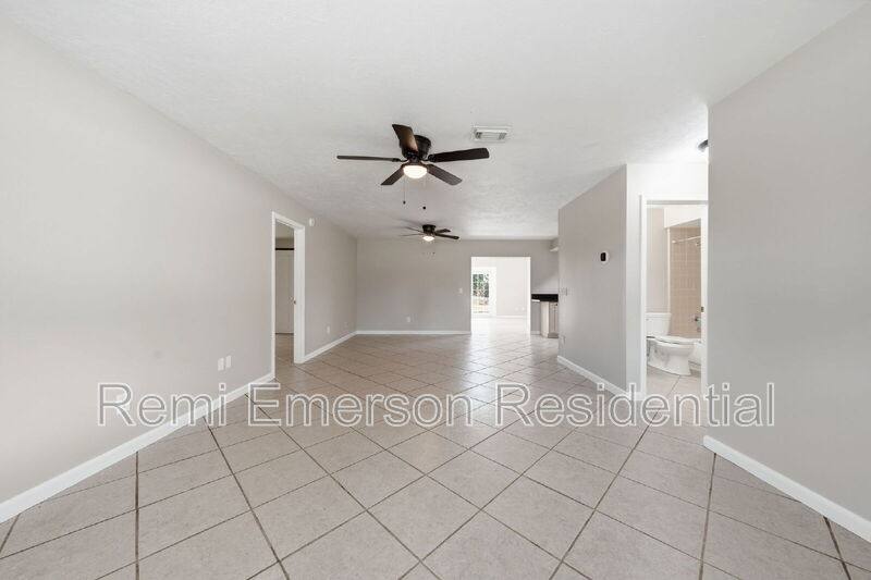 House for rent at 917 Alabama Woods Lane, Orlando, FL 32824