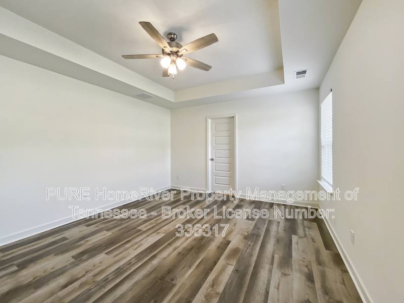 House for rent at 13965 Wesley Banks Blvd, Olive Branch, MS 38654