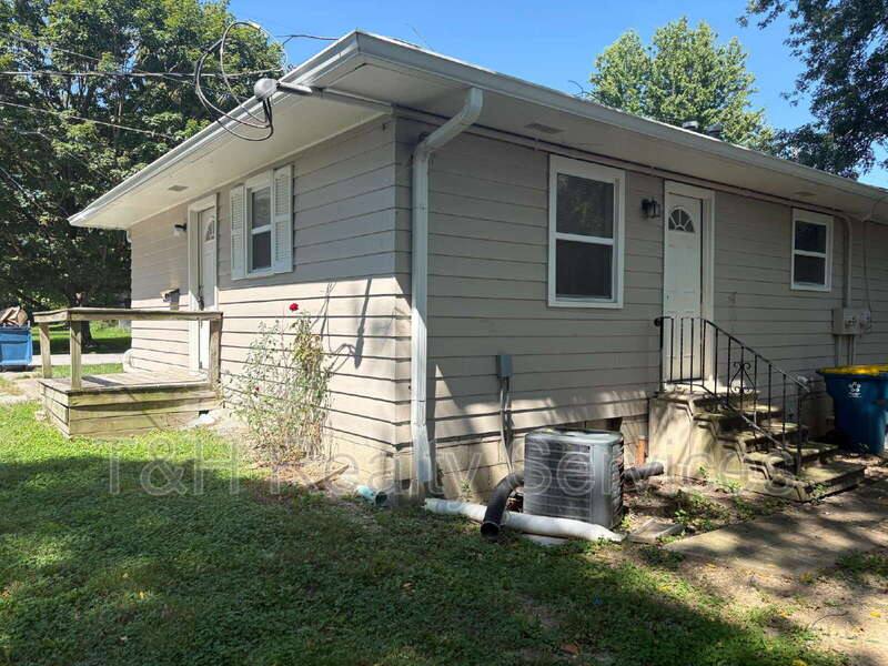 Apartment for rent at 203 S Starter St, Indianapolis, IN 46229