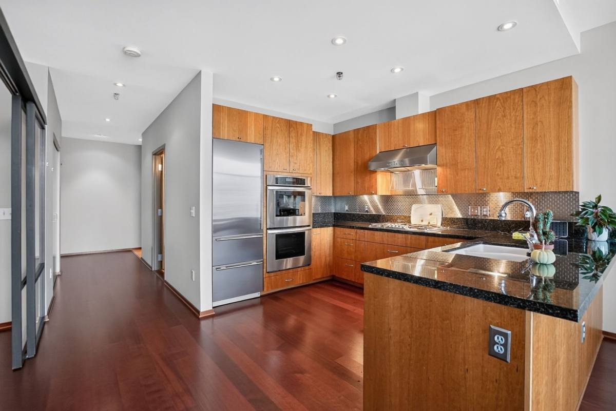 Condo for rent at 1221 SW 10th Ave, Portland, OR 97205