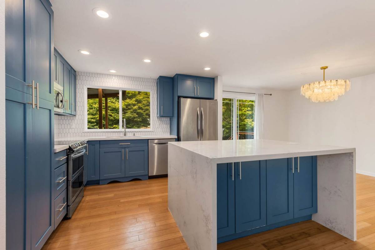 House for rent at 7912 NE 130th St, Kirkland, WA 98034