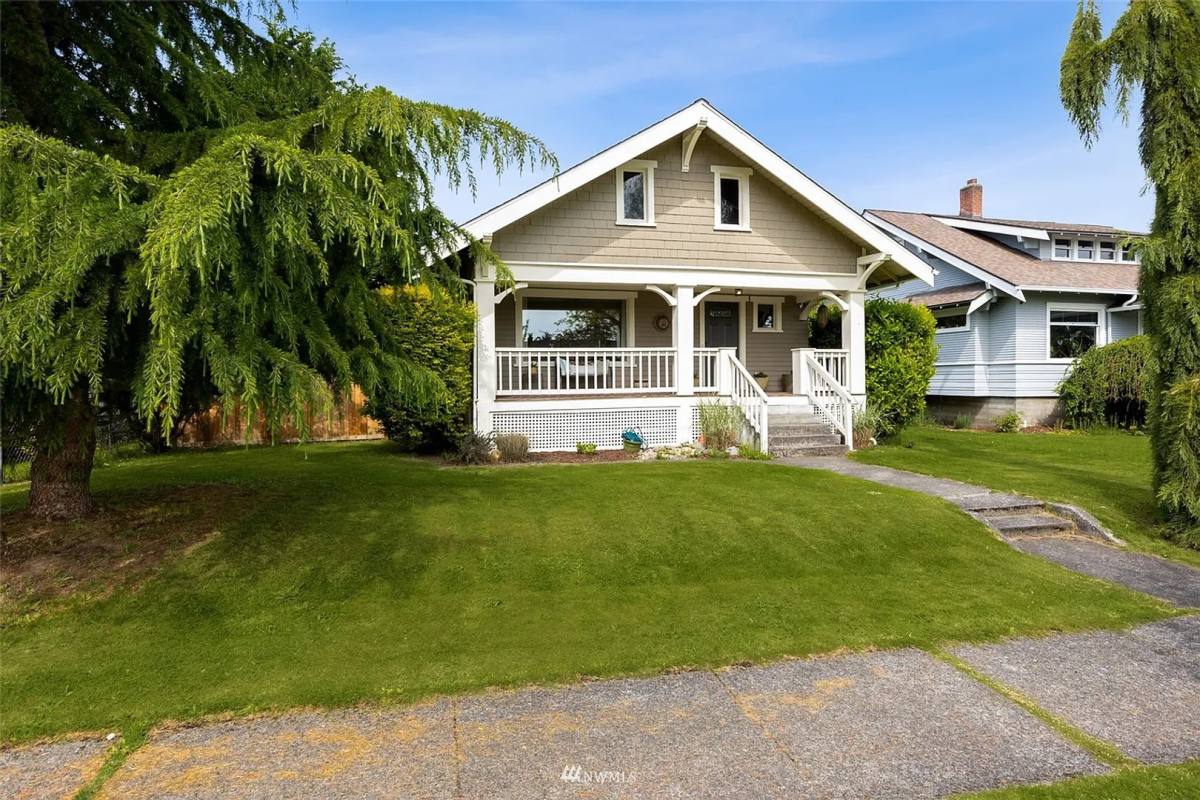 House for rent at 4514 S J St, Tacoma, WA 98418