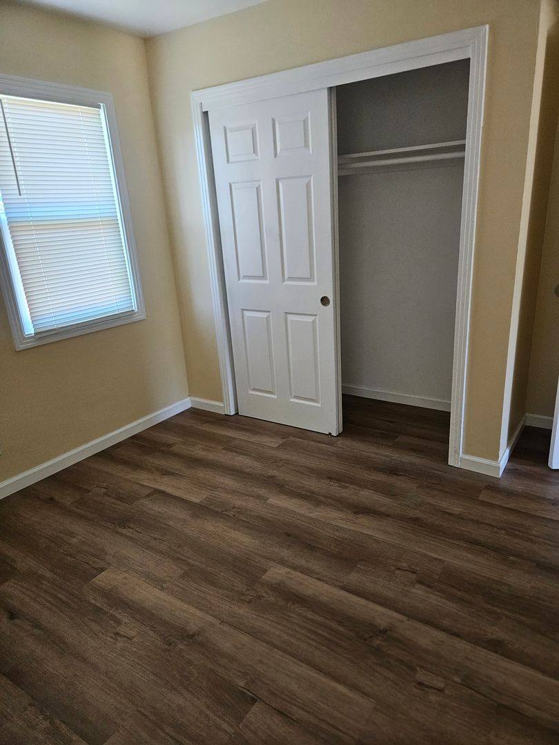 House for rent at 5319 Gordon Dr, Sacramento, CA 95824