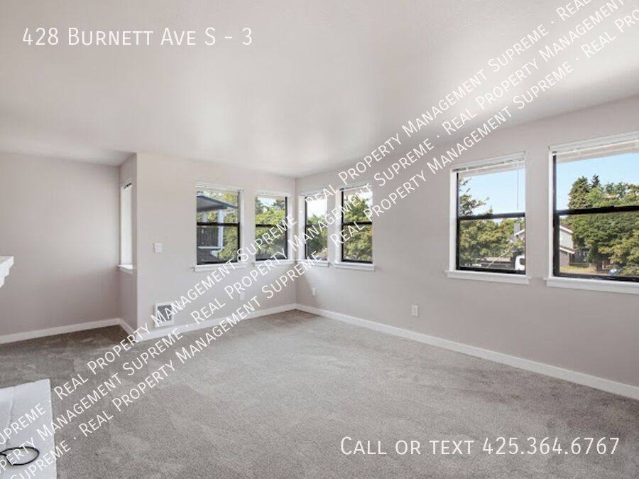 Apartment for rent at 428 Burnett Ave S #3, Renton, WA 98057