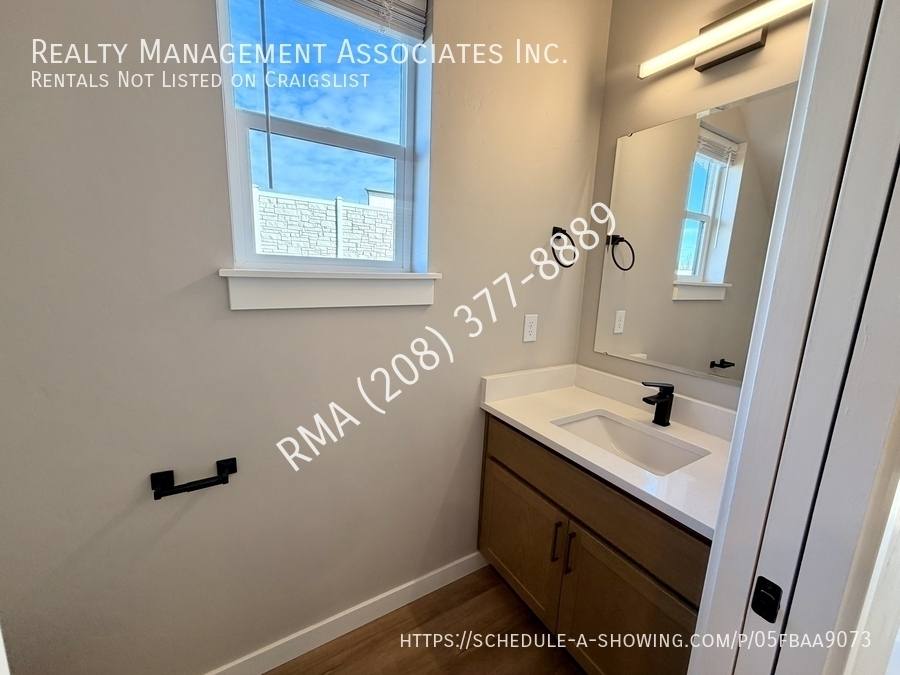 Townhouse for rent at 13817 W Audra Lane #104, Boise, ID 83713