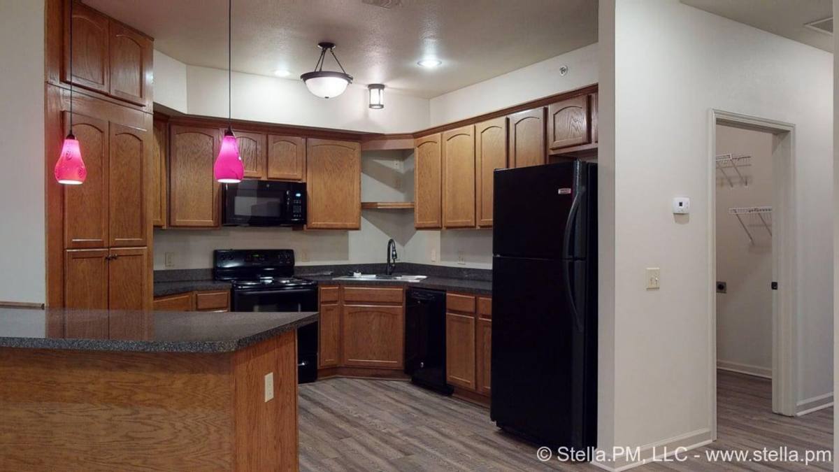 Apartment for rent at 1002 Goetz, Joplin, MO 64801
