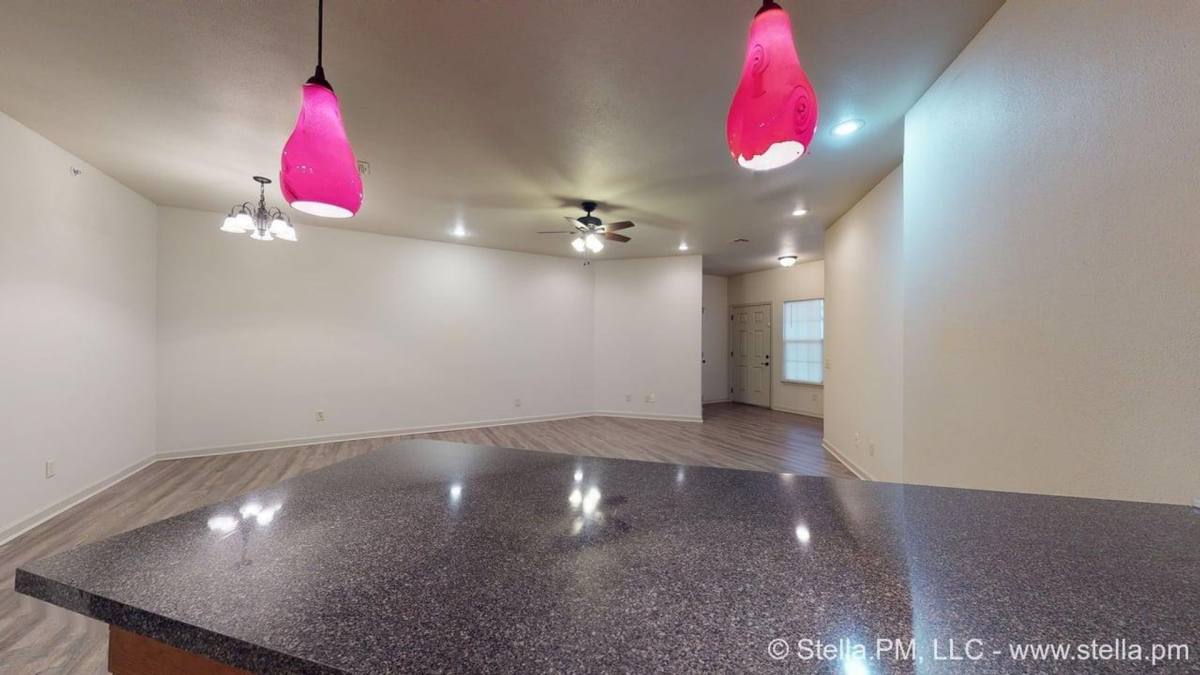 Apartment for rent at 1002 Goetz, Joplin, MO 64801