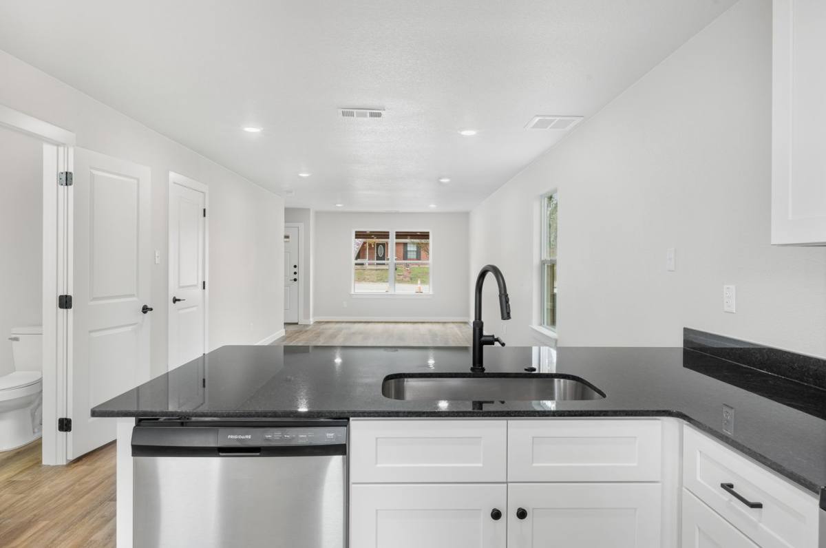 Townhouse for rent at 713 S 28th St, Temple, TX 76501