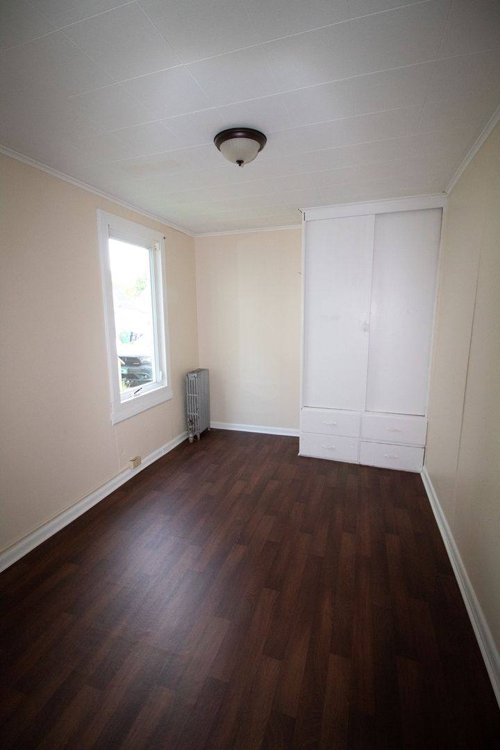 Apartment for rent at 207 Maple St, Bennington, VT 05201