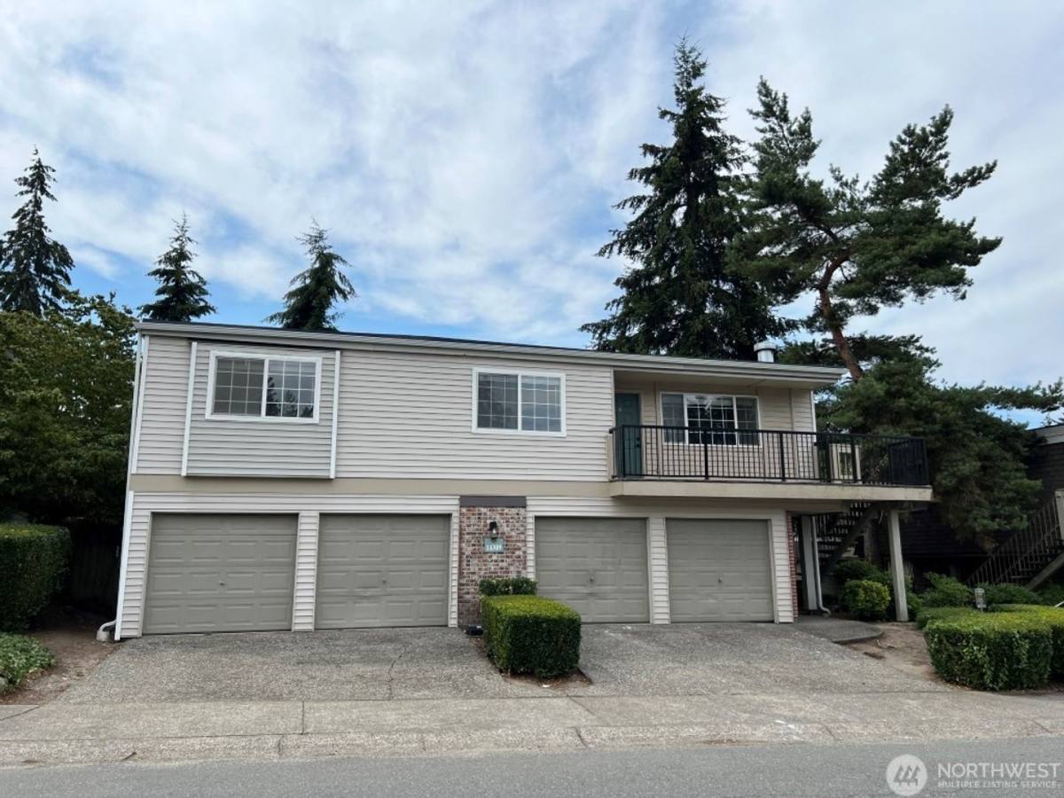 Apartment for rent at 14309 NE 7th Place, Bellevue, WA 98007