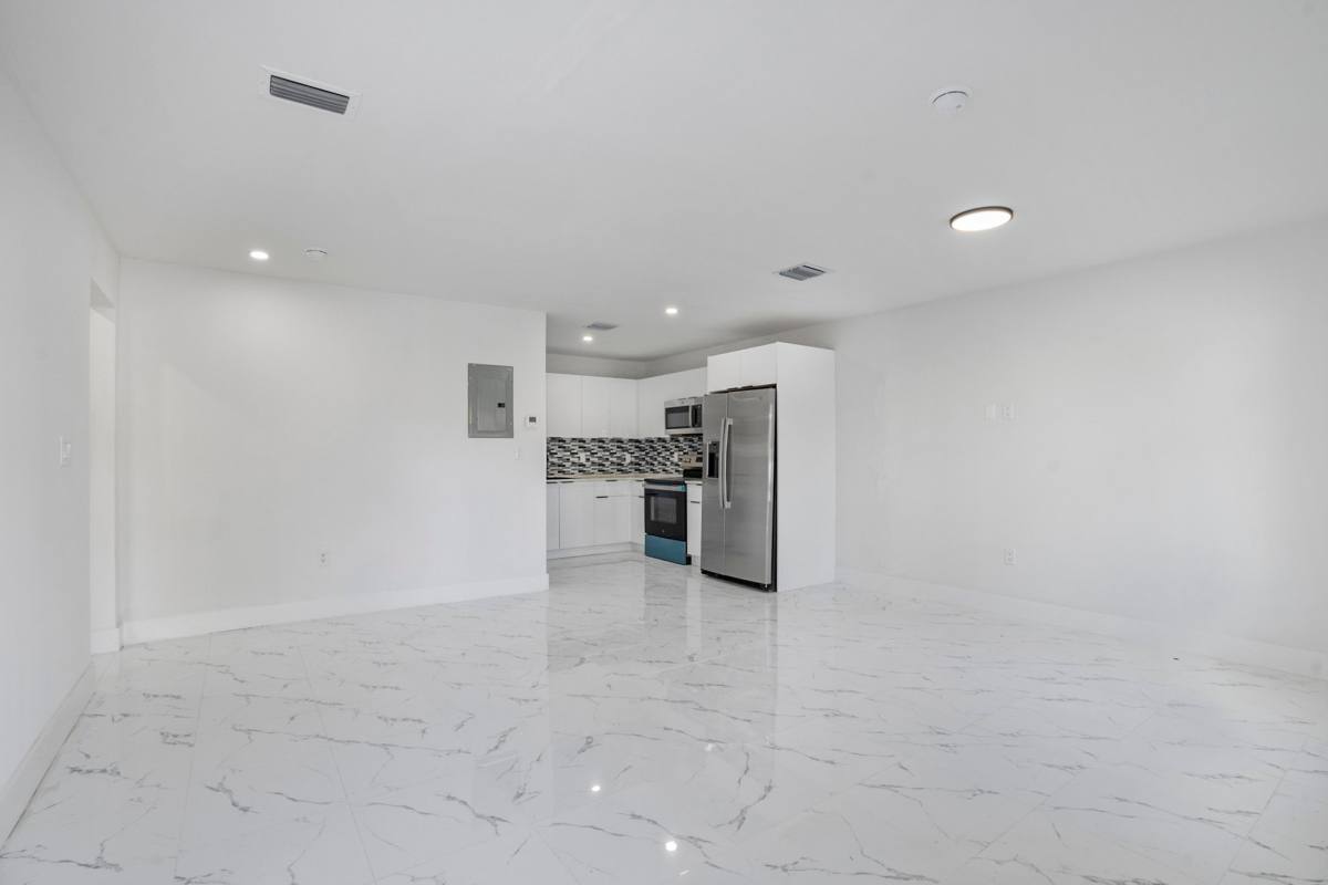 Apartment for rent at 10362-10364-10366 SW 180th St #A, Miami, FL 33157