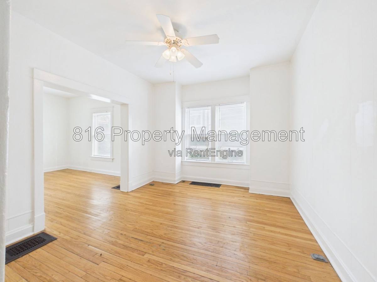 Apartment for rent at 4008 Charlotte St #1, Kansas City, MO 64110