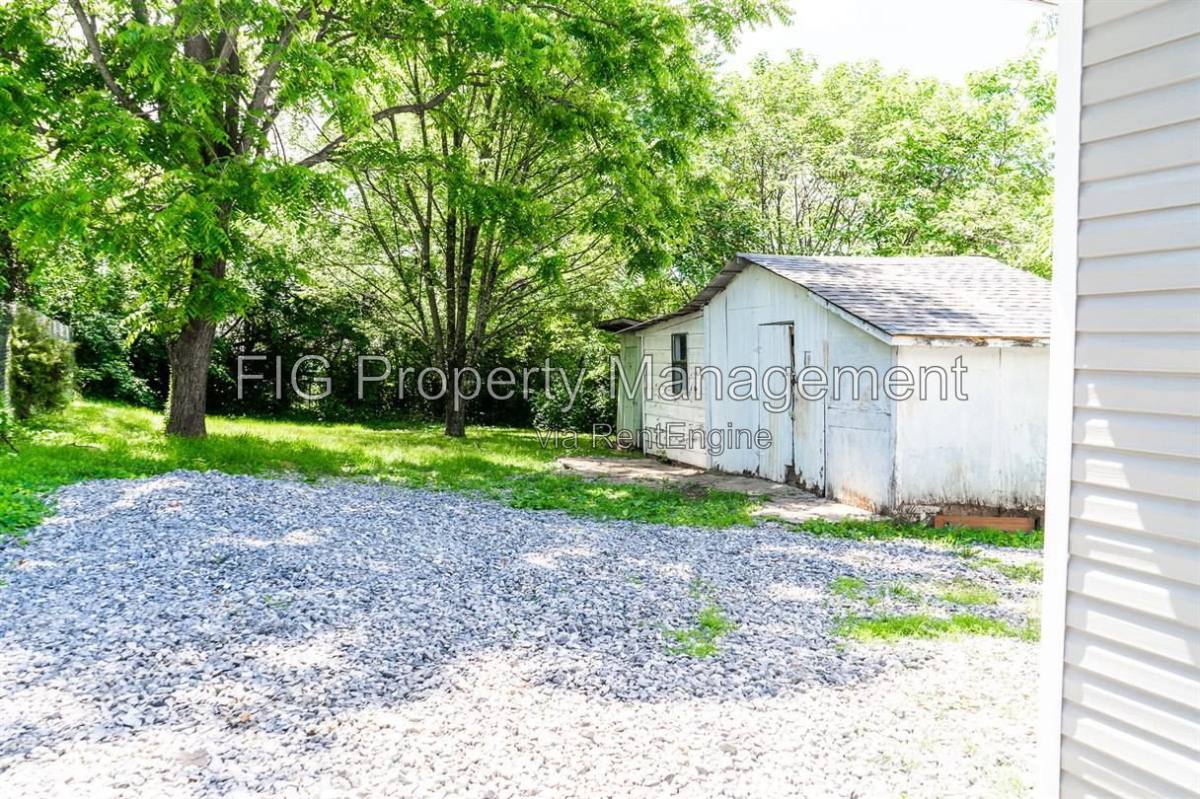 Apartment for rent at 1013 Glider Ave, Knoxville, TN 37917