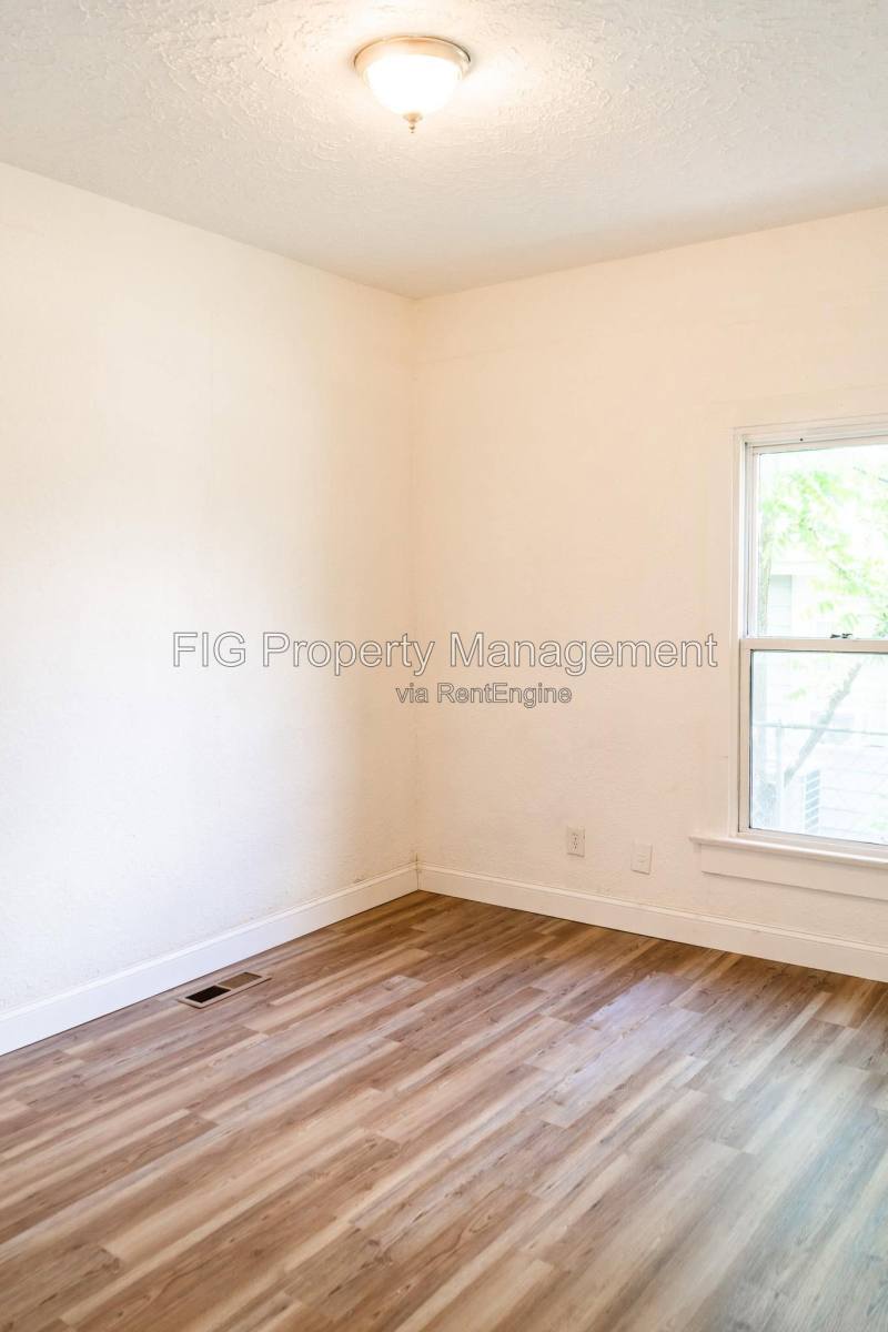 Apartment for rent at 1013 Glider Ave, Knoxville, TN 37917