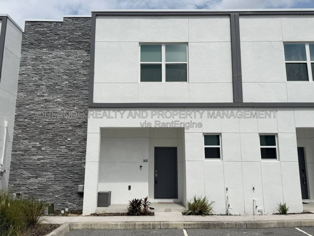 Townhouse for rent at 368 Famagusta Dr, Davenport, FL 33896