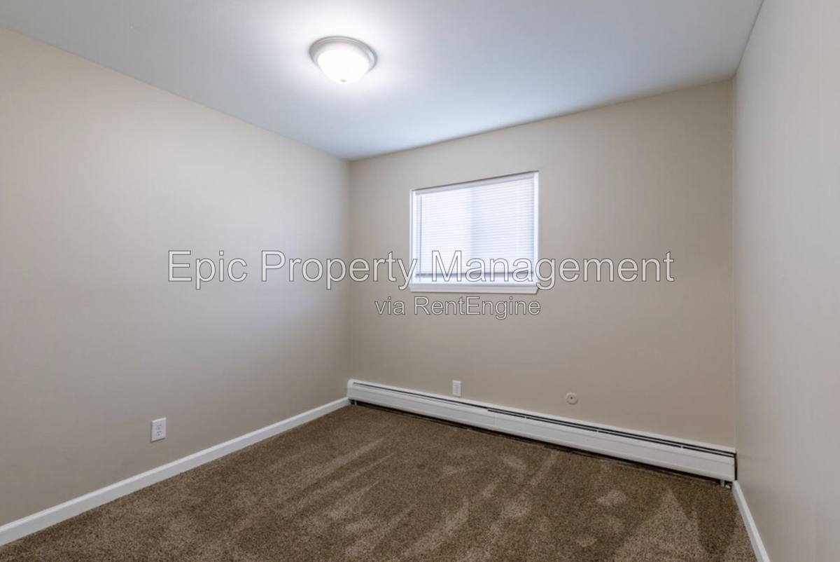 Apartment for rent at 1778 Goddard Rd #6, Lincoln Park, MI 48146
