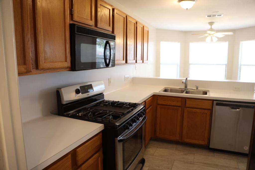 3419 Lakeland Gardens, Katy, TX 77449 - House for Rent - Image 8