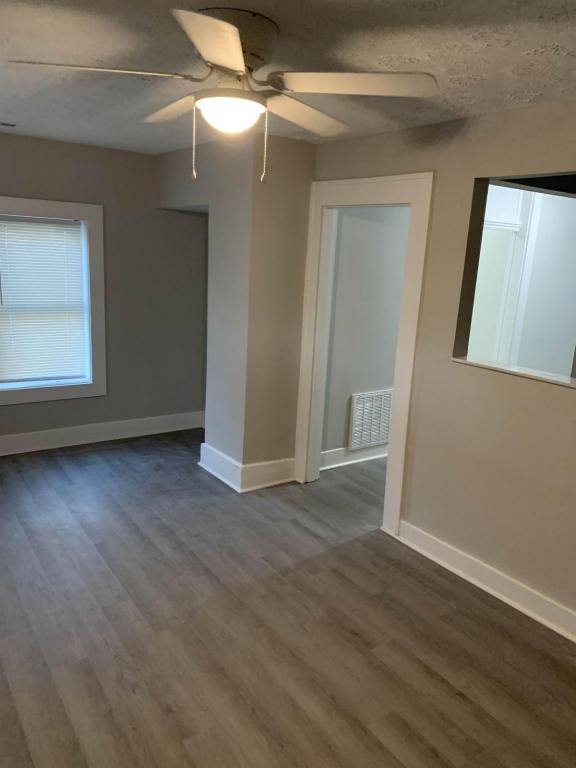 111 W Pearl St N Salem, North Salem, IN 46165 - Apartment for Rent - Image 5