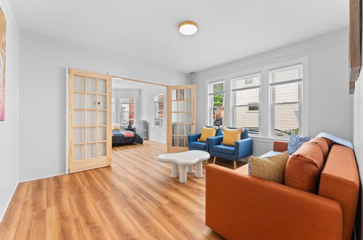 29 Harbor St, Salem, MA 01970