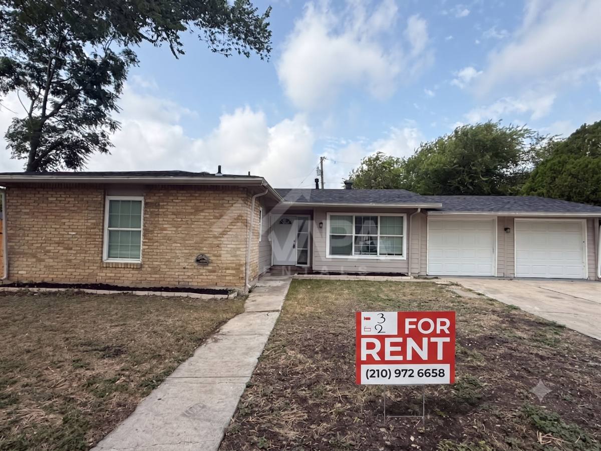 2902 Woodcliffe St, San Antonio, TX 78230 - House for Rent - Image 1