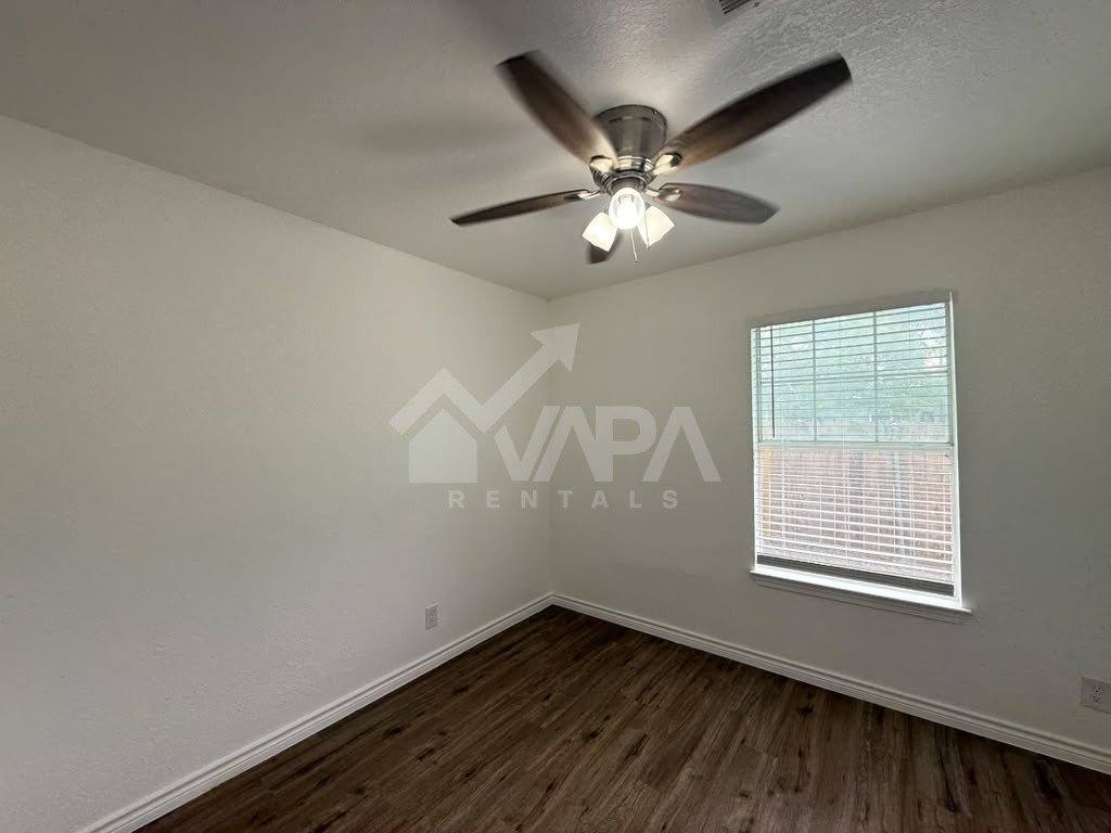 2902 Woodcliffe St, San Antonio, TX 78230 - House for Rent - Image 9