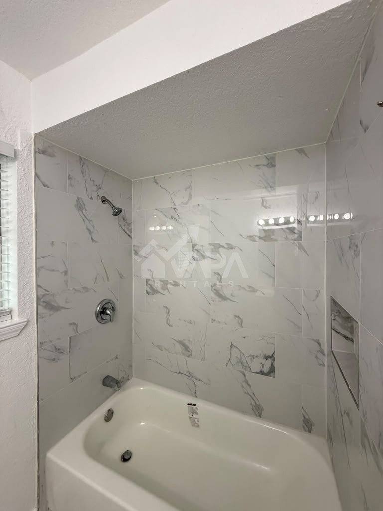 2902 Woodcliffe St, San Antonio, TX 78230 - House for Rent - Image 10