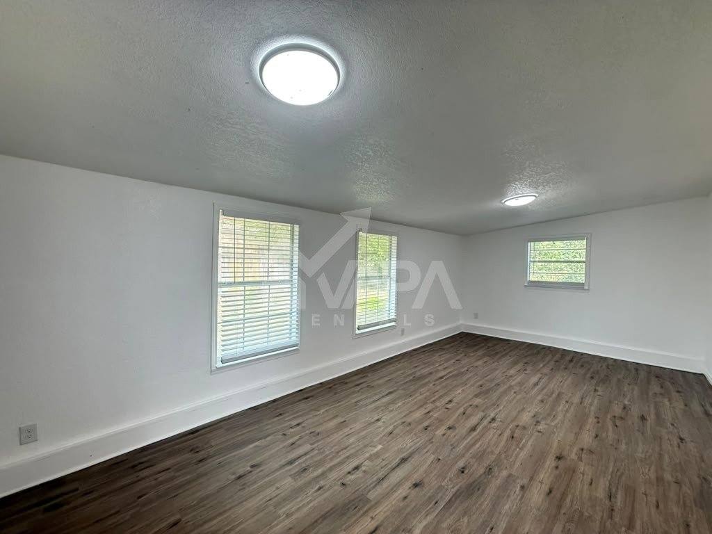2902 Woodcliffe St, San Antonio, TX 78230 - House for Rent - Image 7