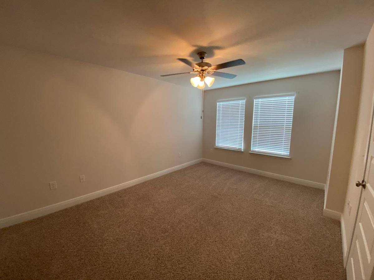 Townhouse for rent at 1611 Caleigh Court, Lynn Haven, FL 32444