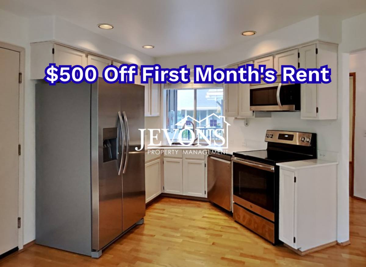 Condo for rent at 3632 255th Lane SE #48, Issaquah, WA 98029