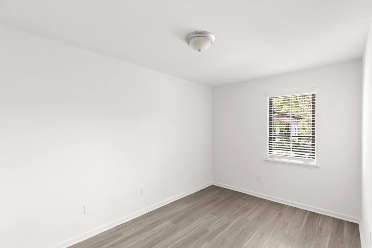 Apartment for rent at 4237-4241 5th Ave S, Birmingham, AL 35222