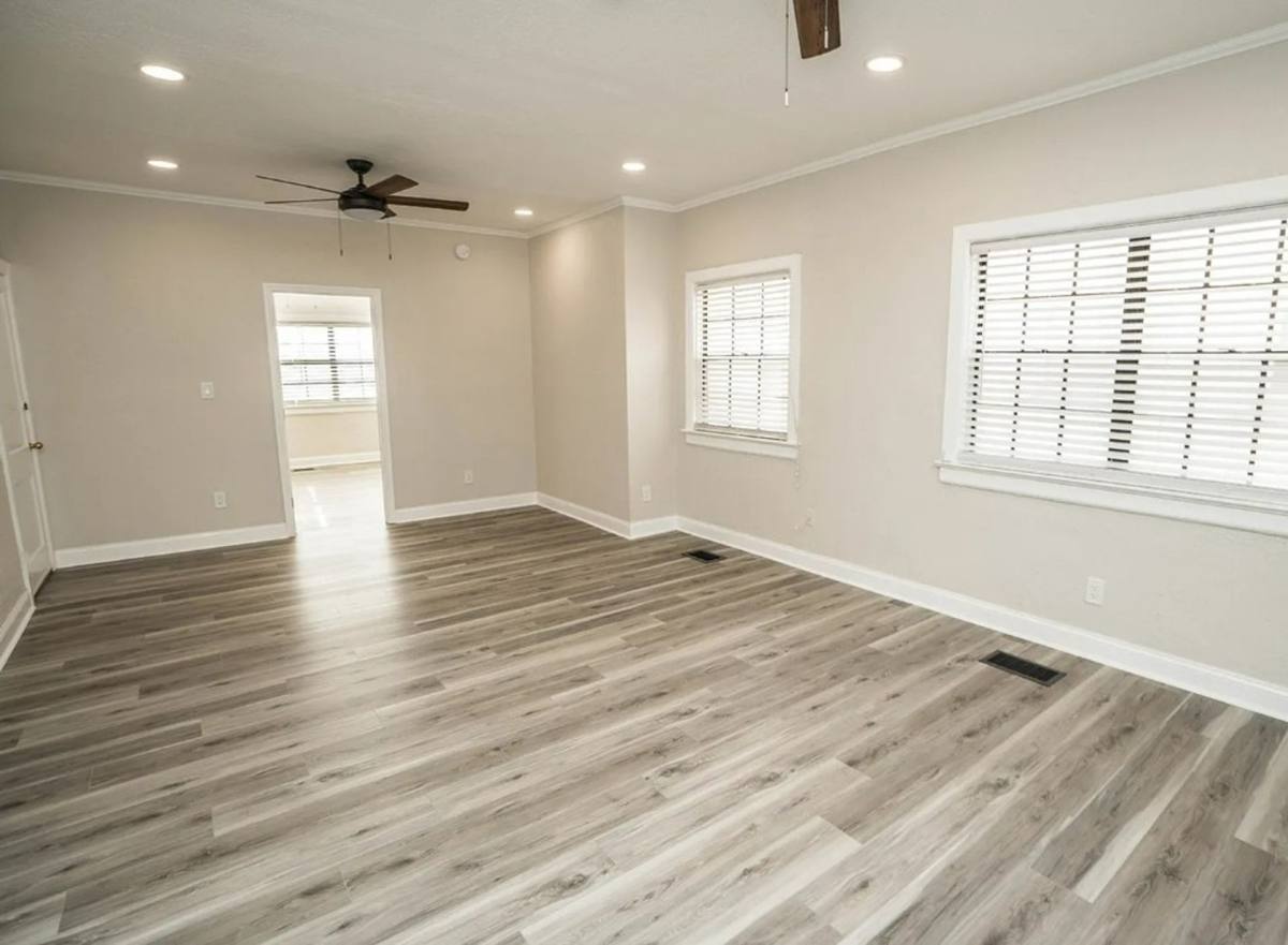 Apartment for rent at 517 Columbia Dr, Tampa, FL 33606