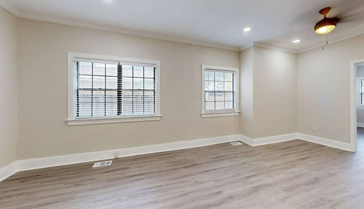 Apartment for rent at 517 Columbia Dr, Tampa, FL 33606