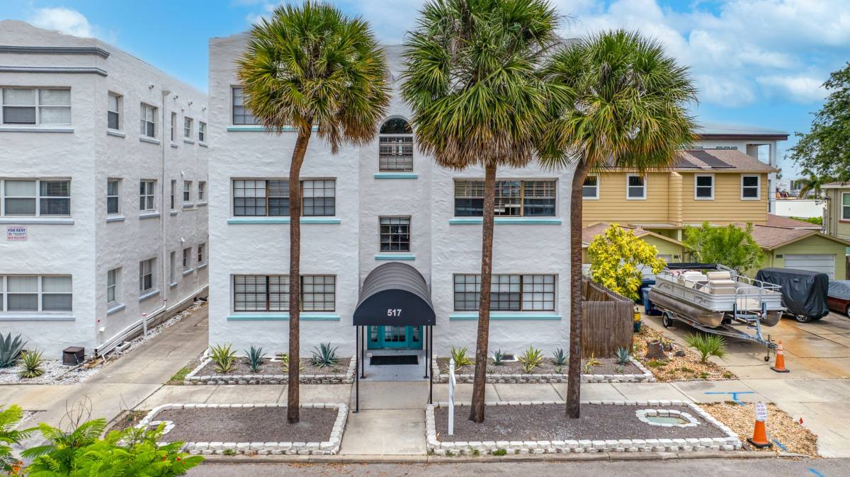 Apartment for rent at 517 Columbia Dr, Tampa, FL 33606