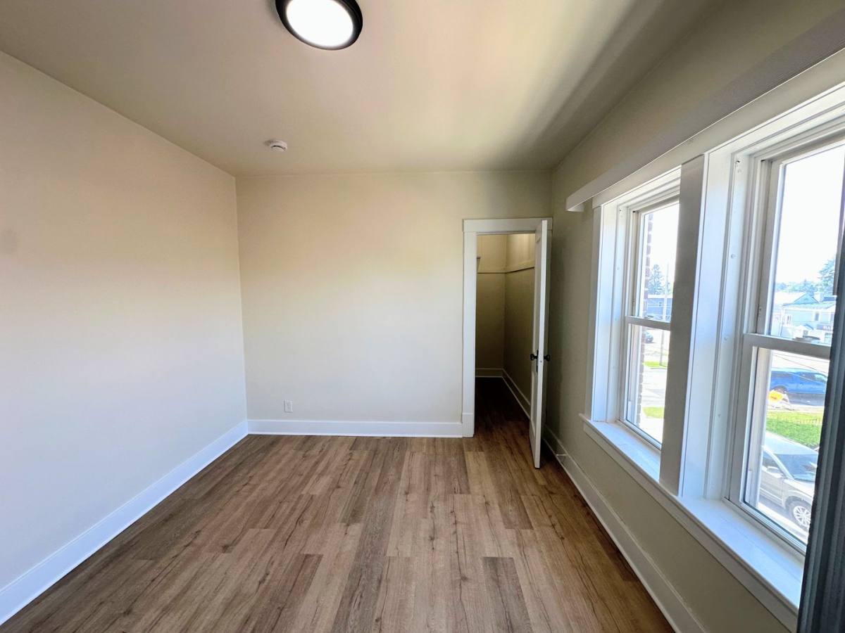 Apartment for rent at 812 State St, Manitowoc, WI 54220