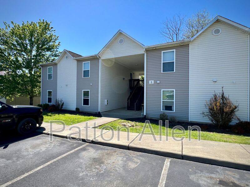 Apartment for rent at 8 Zell Lane #A, Weaverville, NC 28787