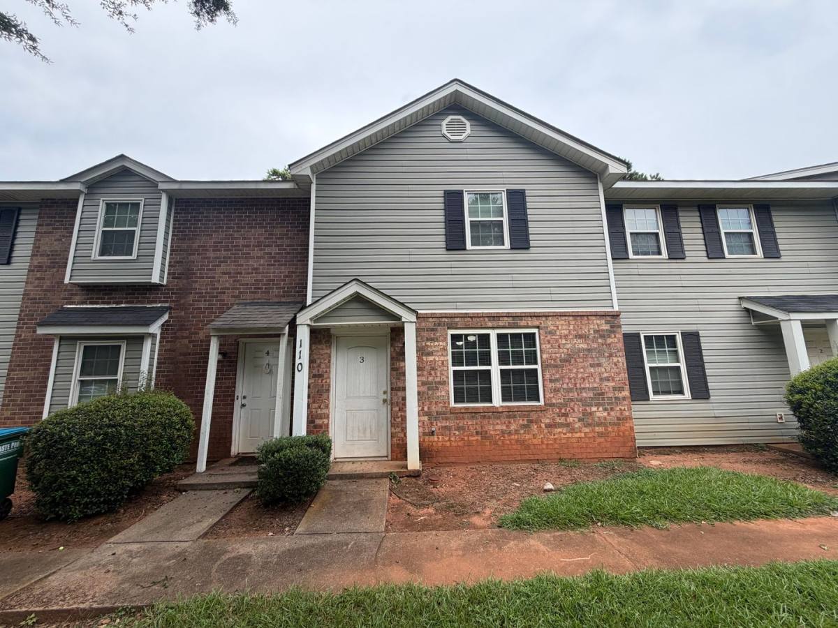 Townhouse for rent at 110 Chalfont Dr, Athens, GA 30606