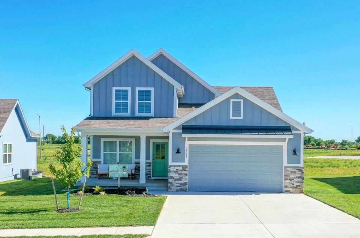 House for rent at 19971 Cornice St, Spring Hill, KS 66083