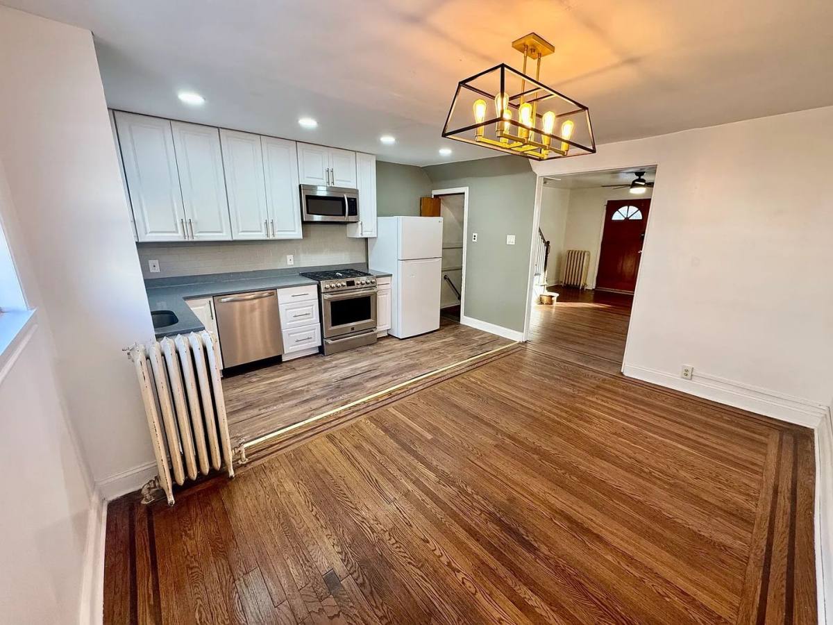 House for rent at 7111 Greenwood Ave, Upper Darby, PA 19082