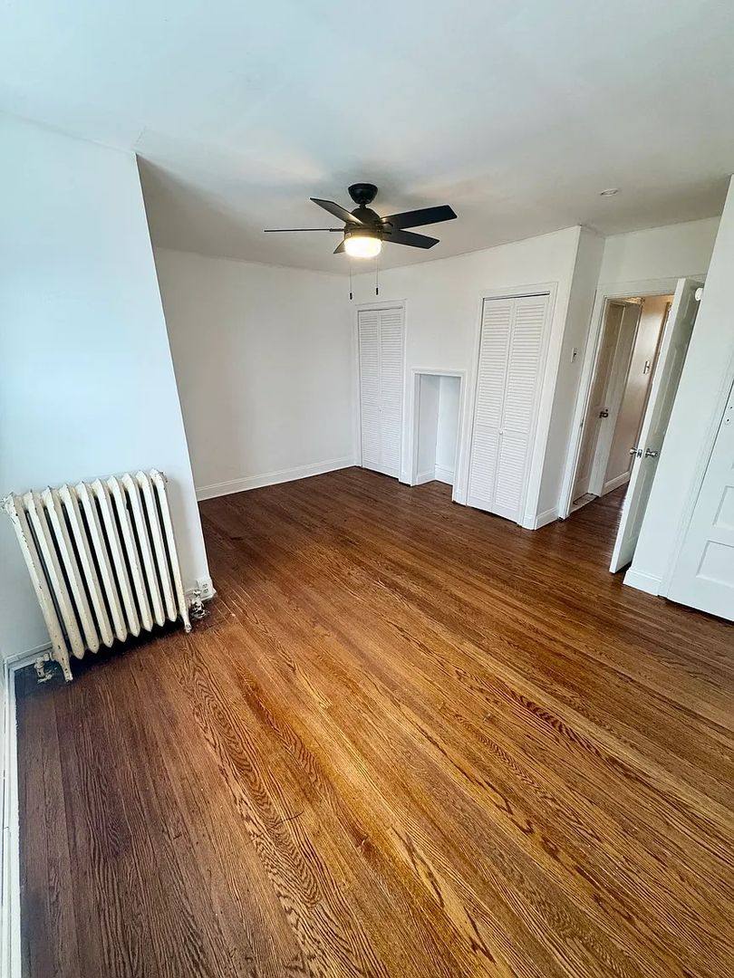 House for rent at 7111 Greenwood Ave, Upper Darby, PA 19082