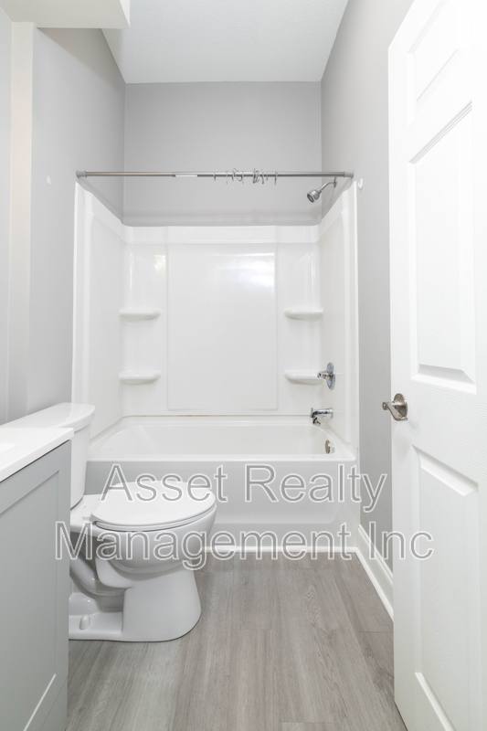 Apartment for rent at 2208 Sanderson Rd #101, Knoxville, TN 37921