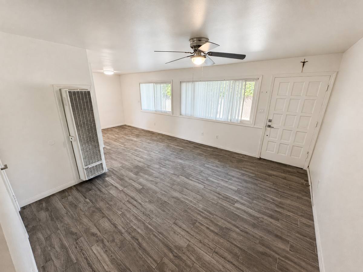 Townhouse for rent at 211 E Santa Paula St, Santa Paula, CA 93060