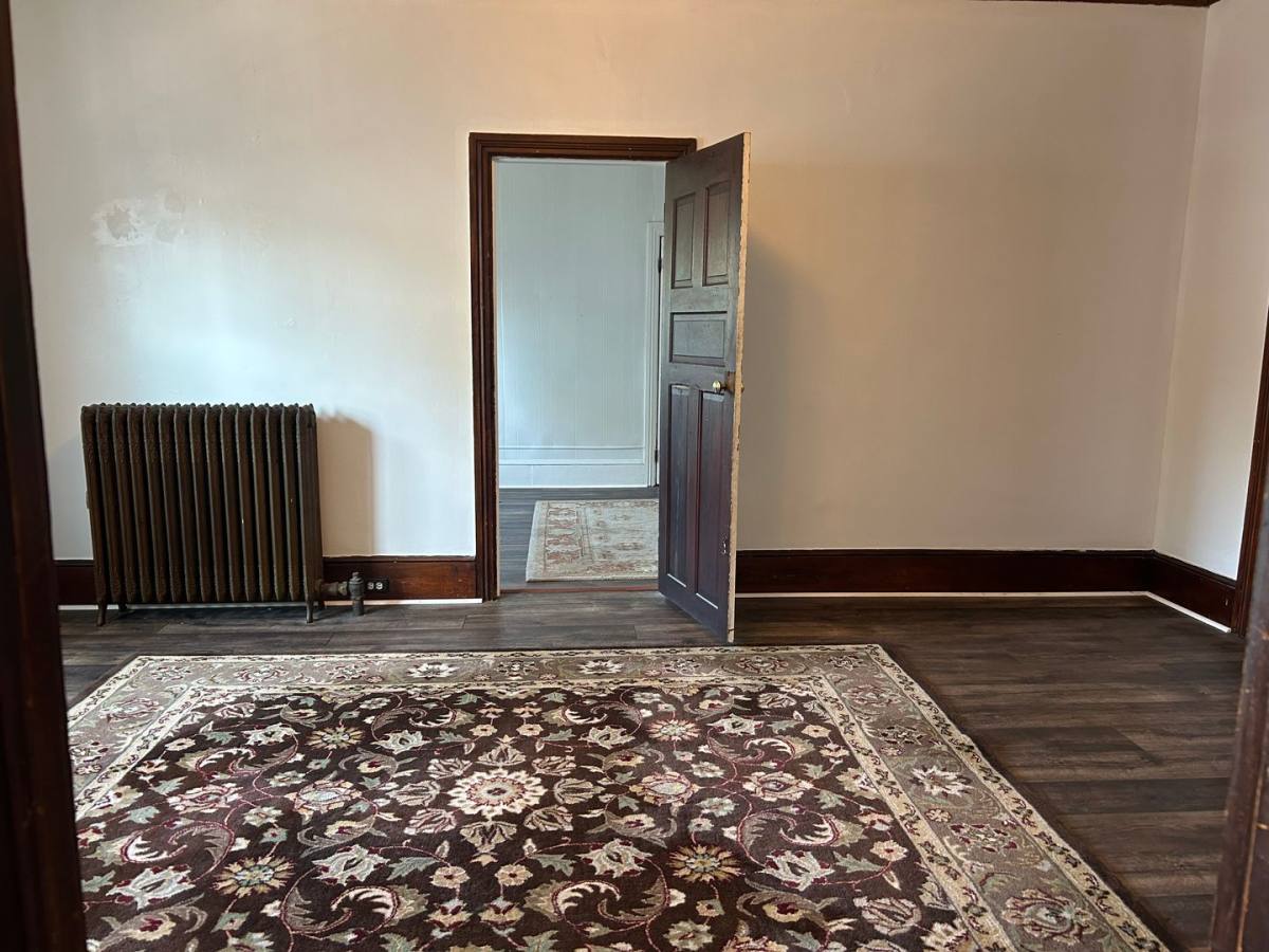 Apartment for rent at 27 W Seminary St, Mercersburg, PA 17236