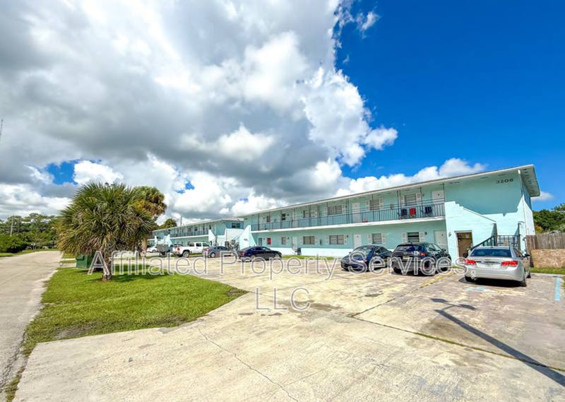 Apartment for rent at 3104-3210 Louisiana Ave 3206, Fort Pierce, FL 34947