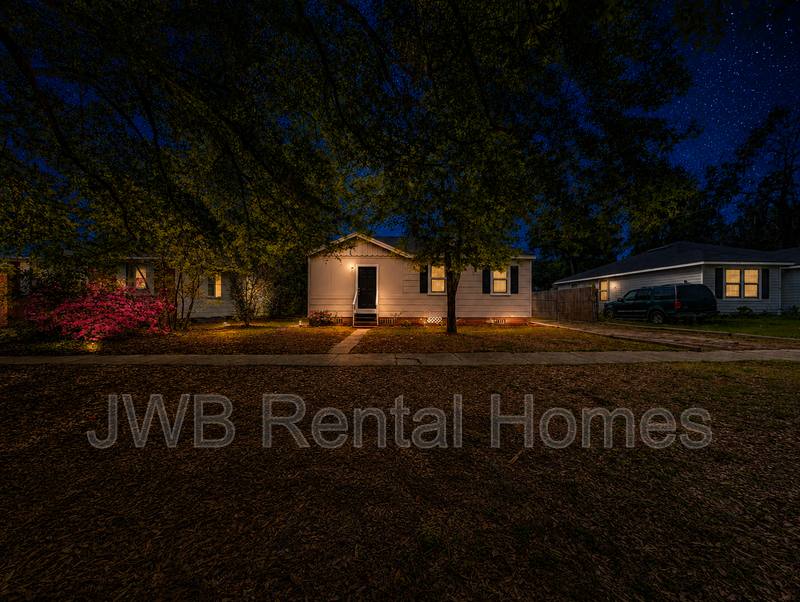 House for rent at 920 Saratoga Blvd, Jacksonville, FL 32208