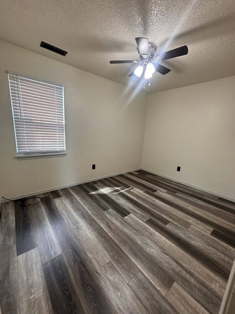 Apartment for rent at 3121 E12th St, Joplin, MO 64801